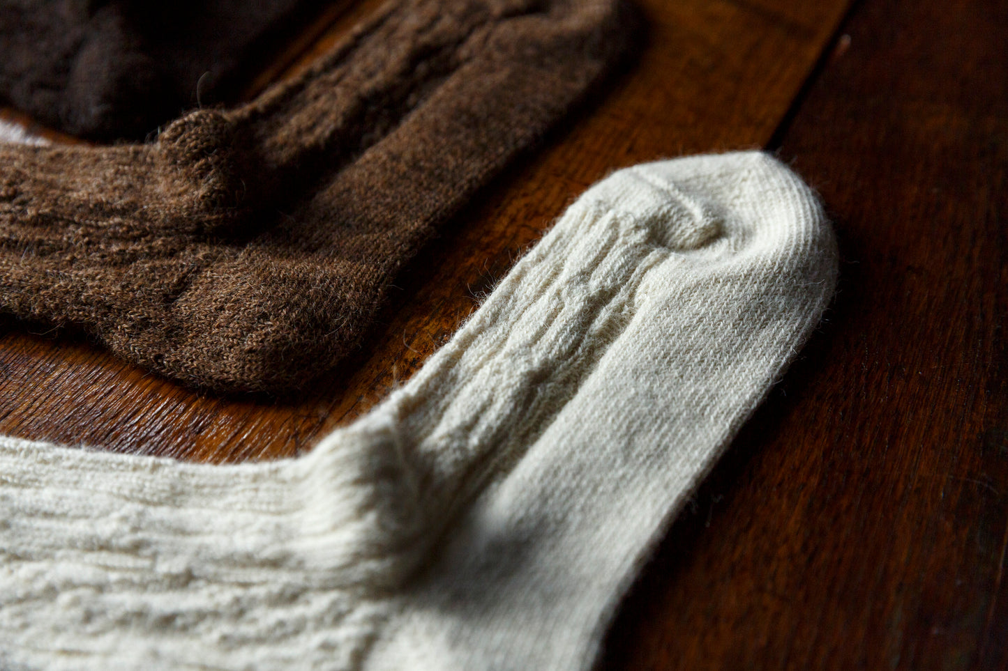 yahae / ALPACA CABLE PATTERN SOCK / 7-5008