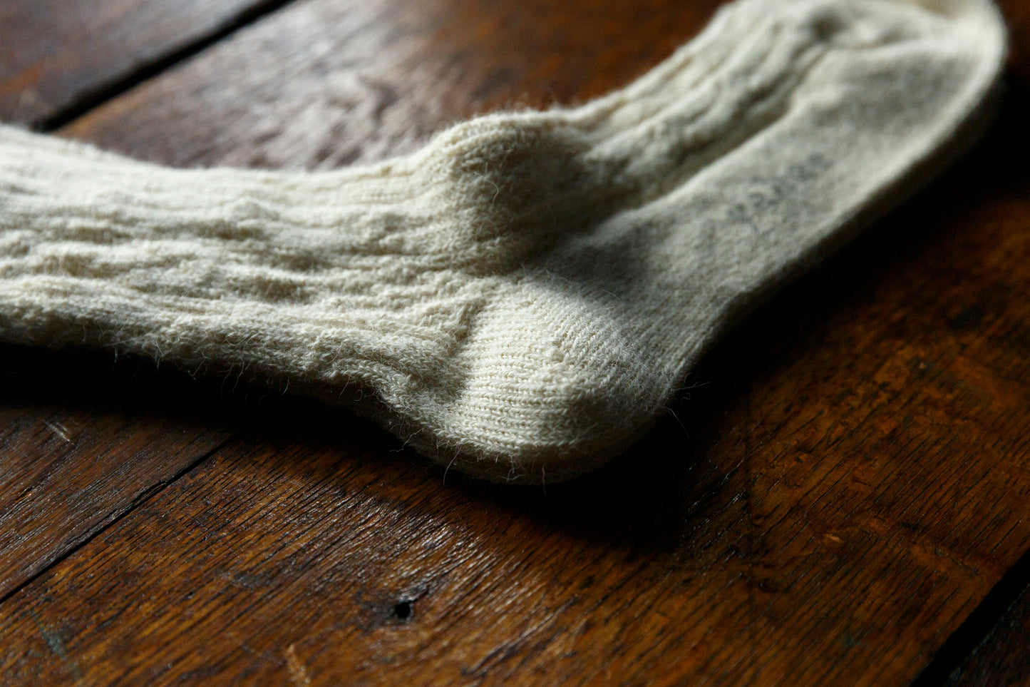 yahae / ALPACA CABLE PATTERN SOCK / 7-5008