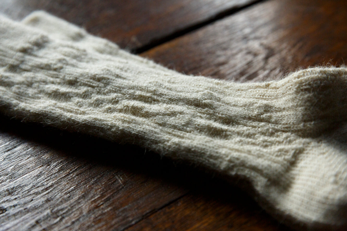 yahae / ALPACA CABLE PATTERN SOCK / 7-5008