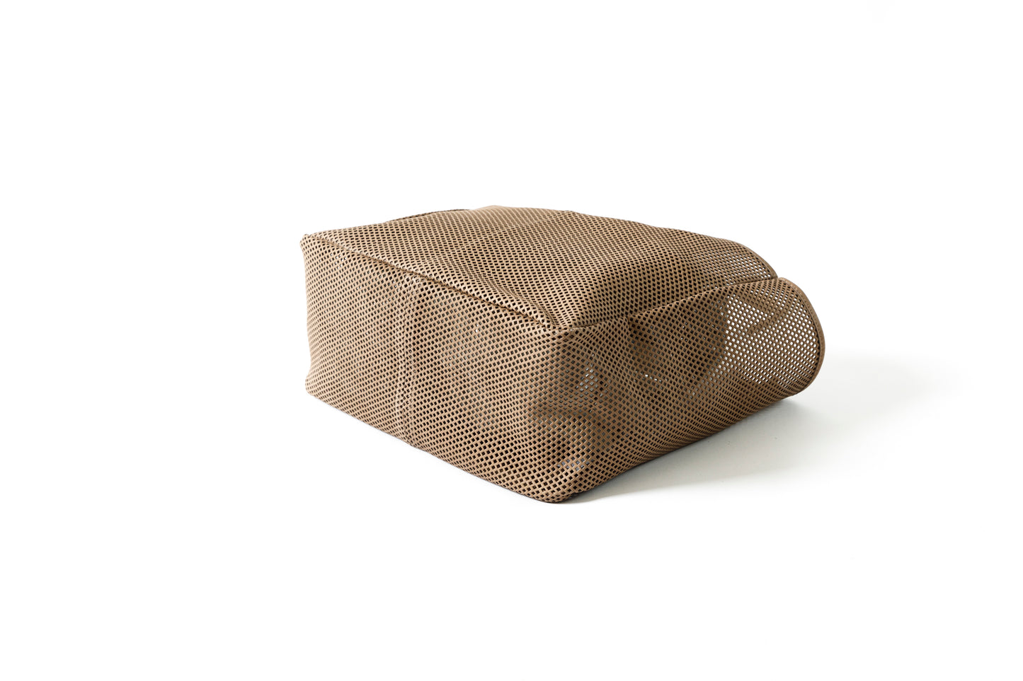 AMIACALVA A190 WASHED LEATHER MESH TOTE (L) - Beige