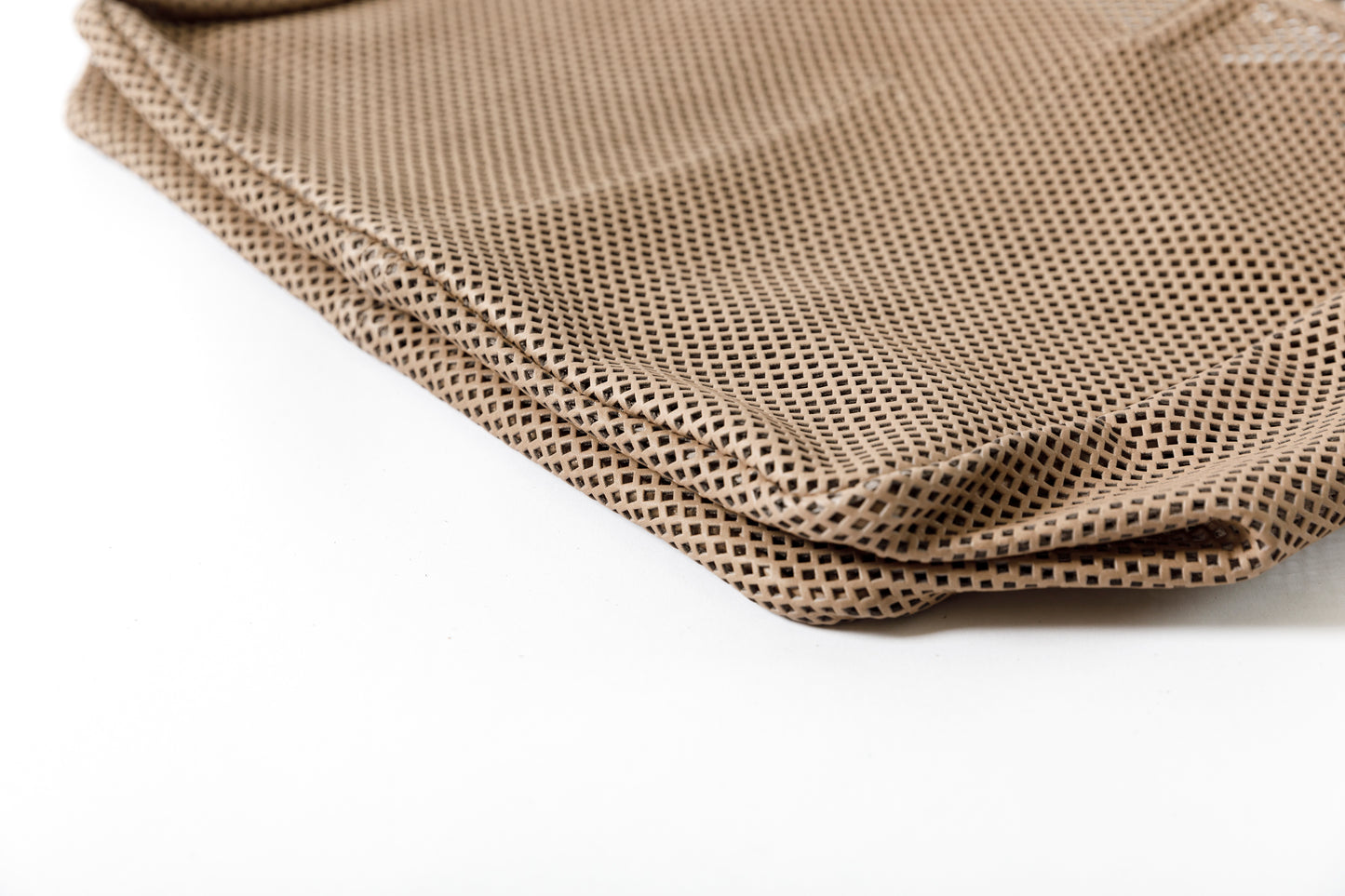 AMIACALVA A190 WASHED LEATHER MESH TOTE (L) - Beige