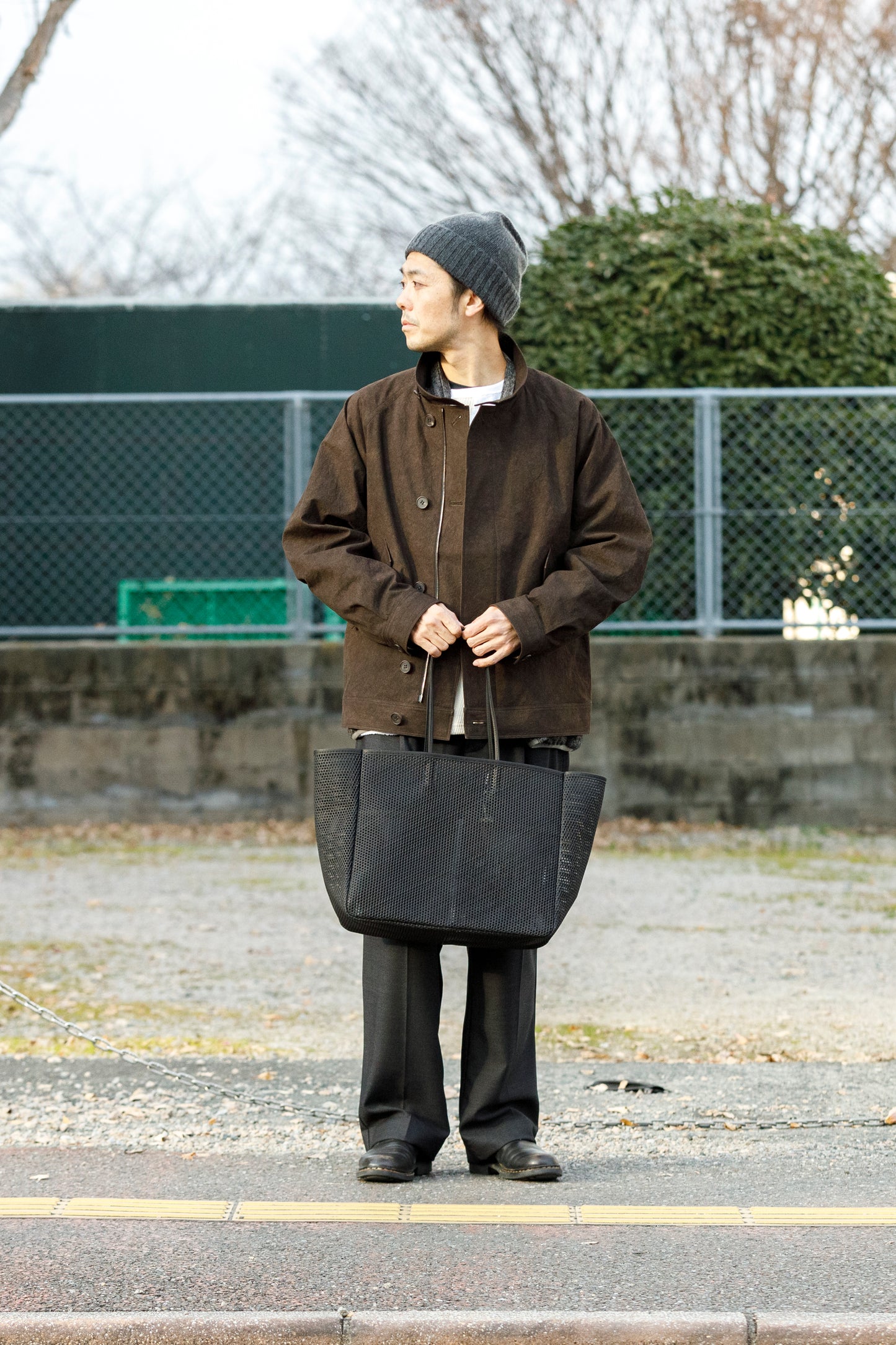 AMIACALVA A190 WASHED LEATHER MESH TOTE (L) - Black