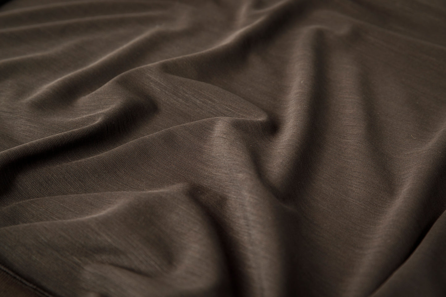 山内 24151 / ノーミュルシングウール・ダブルフェイスニットプルオーバー - charcoal brown