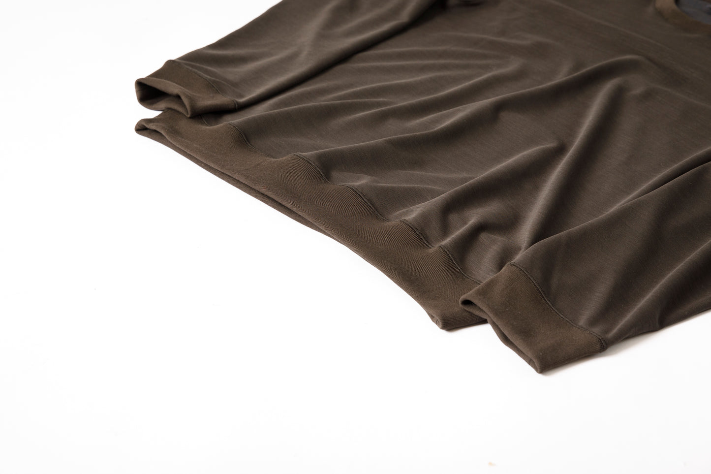 山内 24151 / ノーミュルシングウール・ダブルフェイスニットプルオーバー - charcoal brown