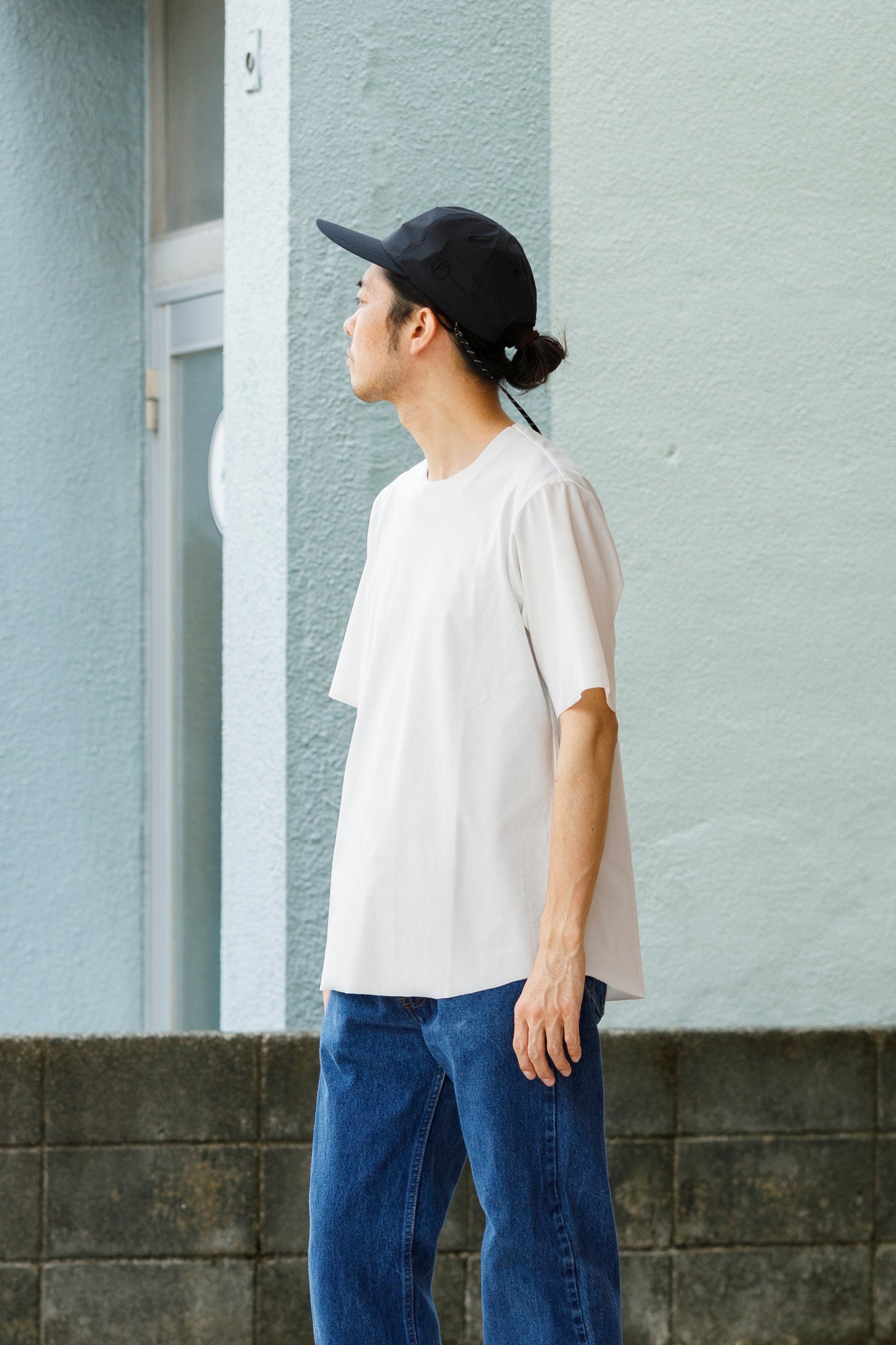 山内 yc55-241 / 強撚フリーカットポンチ・ショートスリーブTシャツ - White