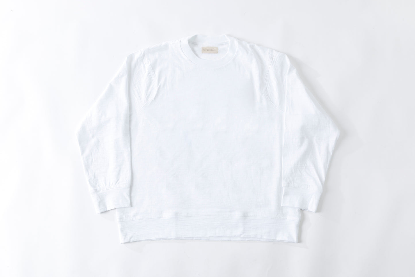 WONDER ROOM WSH-001 "SHADOW" l/s crewneck tee - White