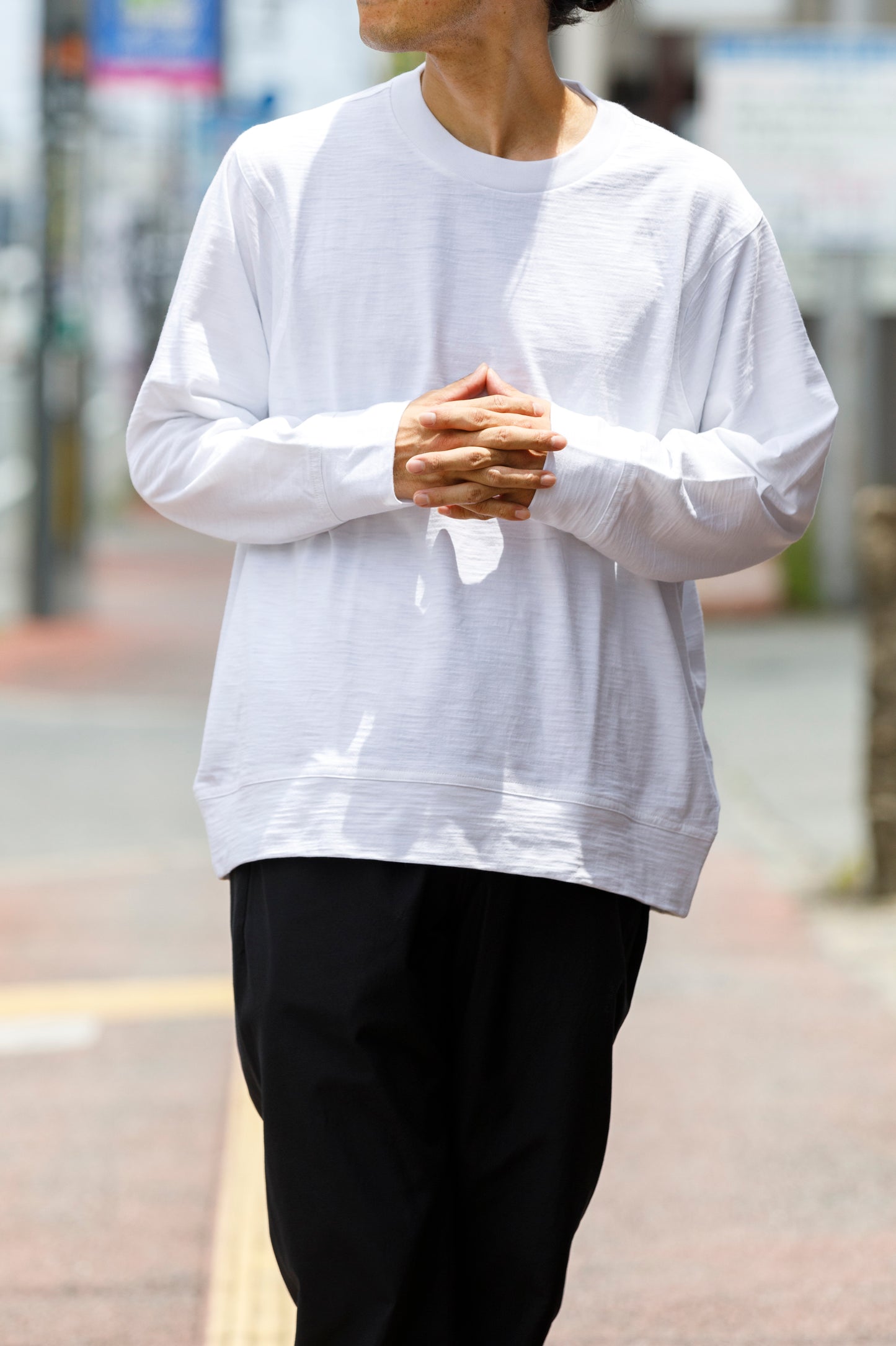 WONDER ROOM WSH-001 "SHADOW" l/s crewneck tee - White