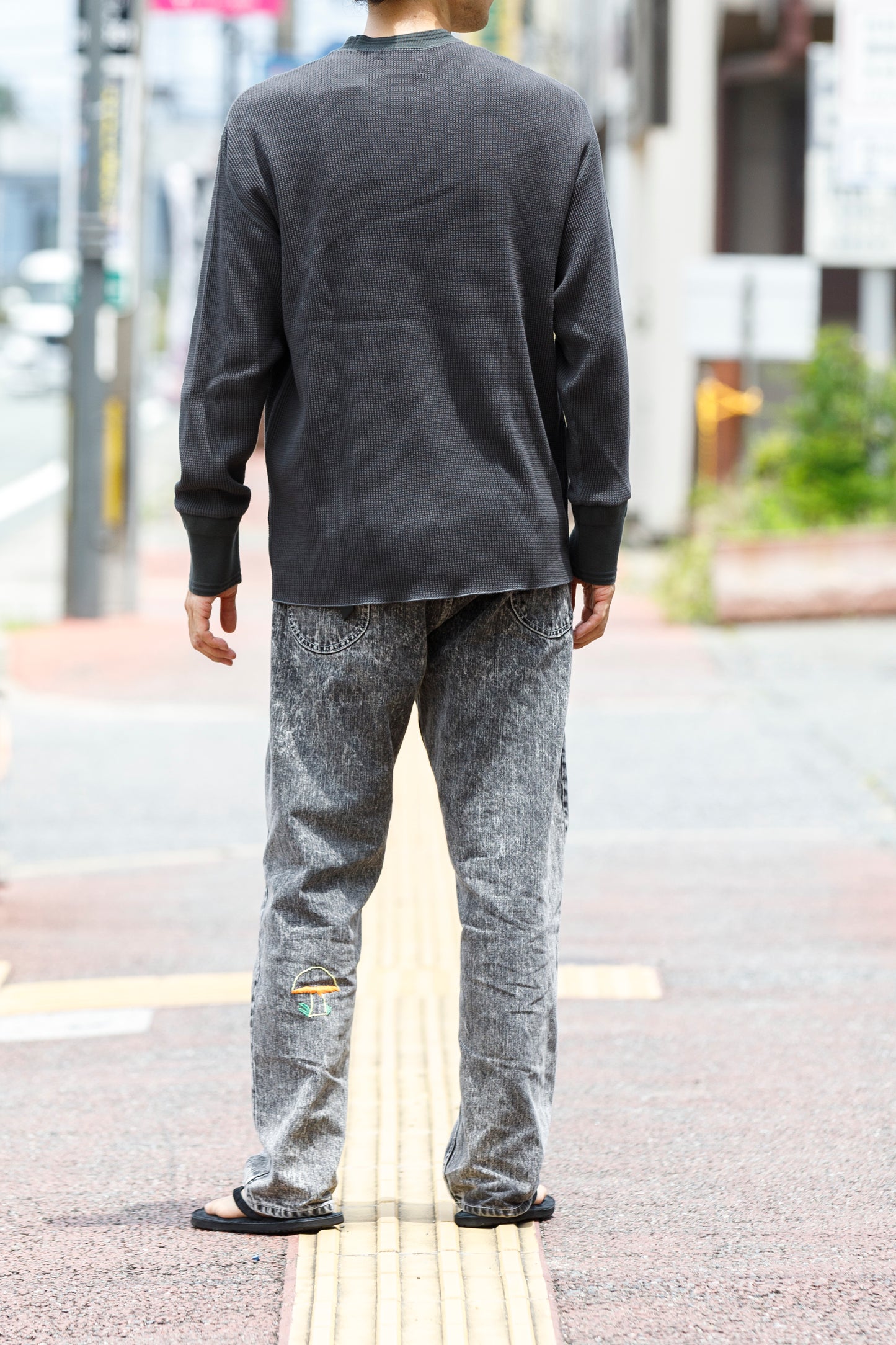WONDER ROOM WWA-001 "WAFFLE" l/s waffle thermal tee - V gray