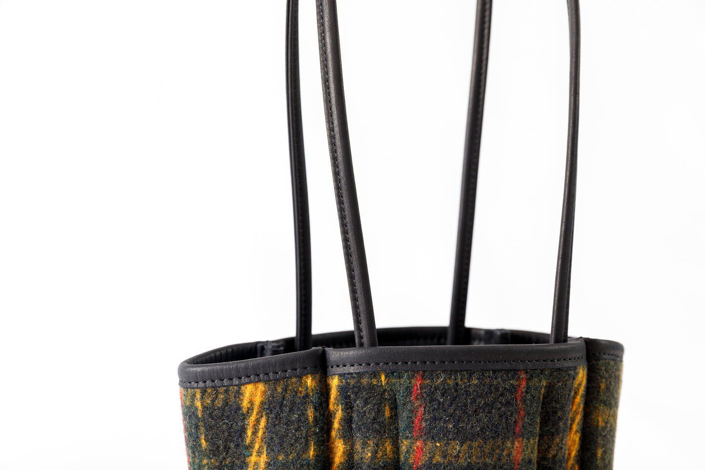 AMIACALVA A202 OILED COTTON WOOL TOTE (S) - PLAID