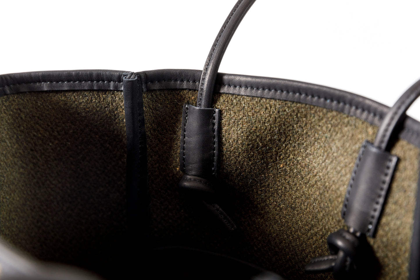 AMIACALVA A202 OILED COTTON WOOL TOTE (M) - PLAID