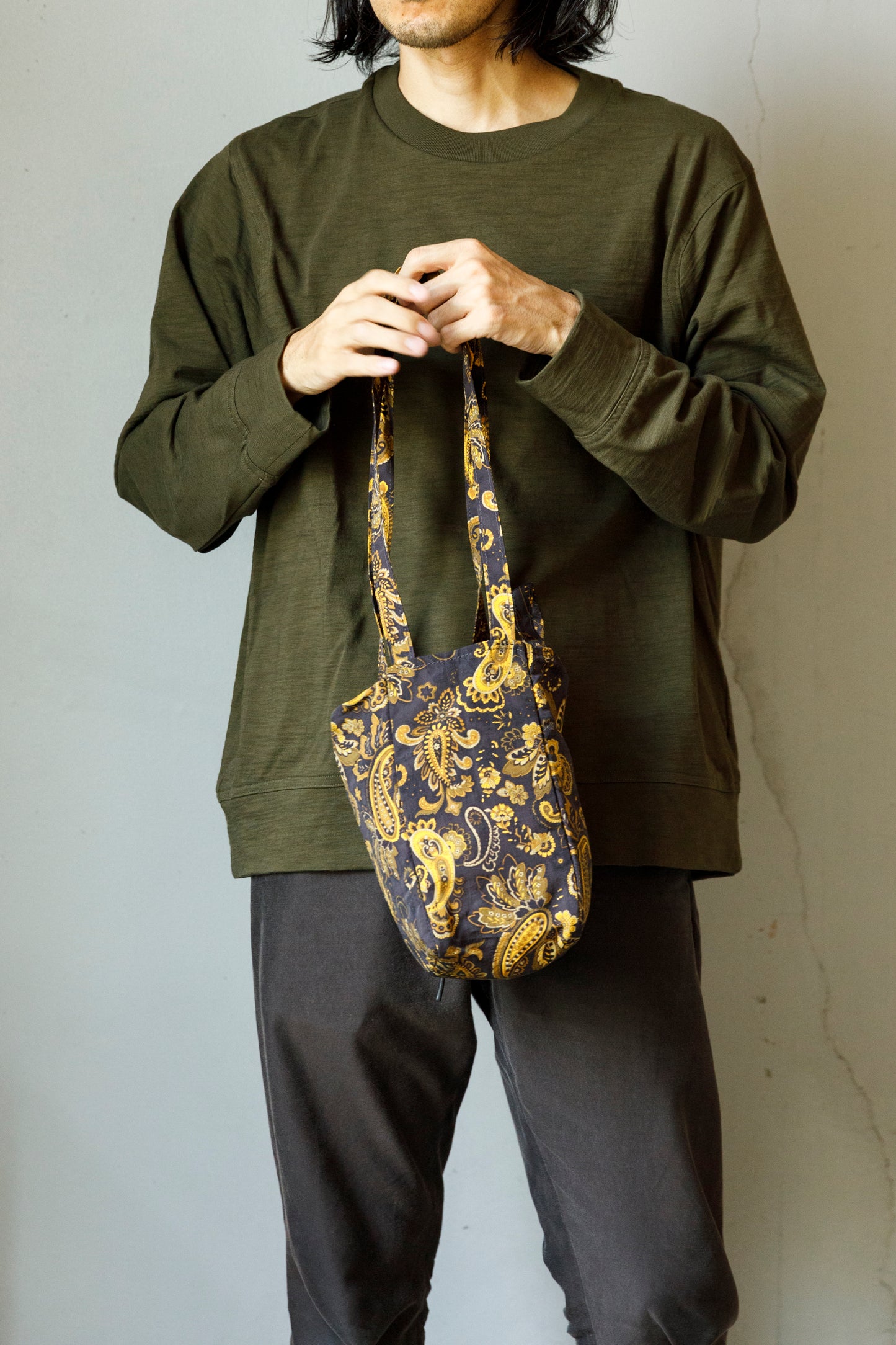 AMIACALVA F129 Eazy bag (S) - Paisler CHARCOAL BROWN