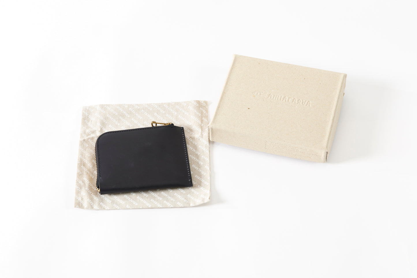 AMIACALVA AK043 CORDOVAN SHORT WALLET - Black