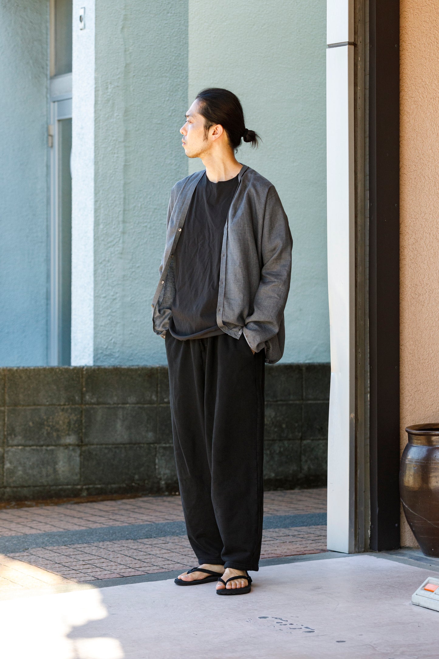 WONDER ROOM WWH-003 "WHALE" Sweat Slacks - Black