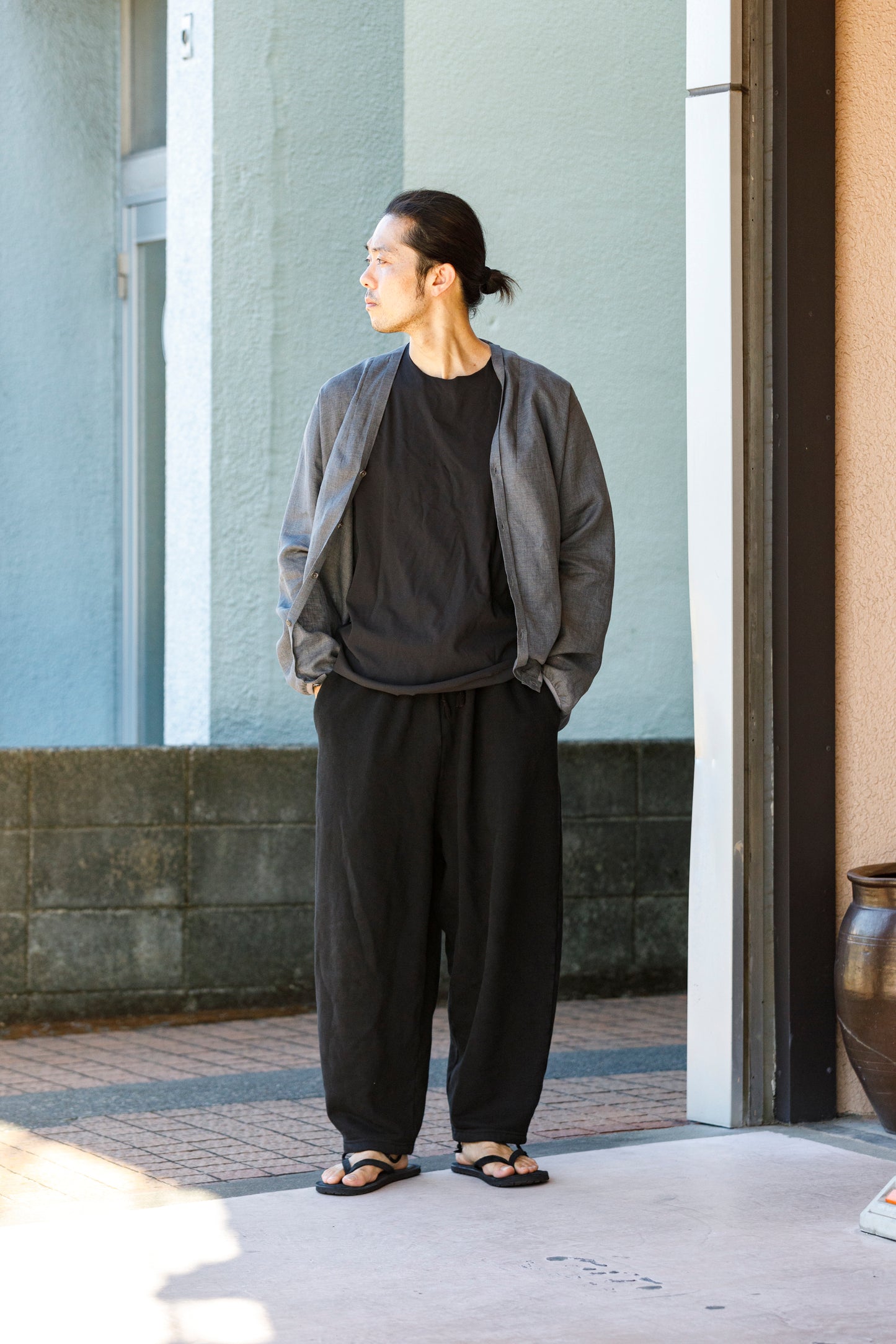 WONDER ROOM WWH-003 "WHALE" Sweat Slacks - Black