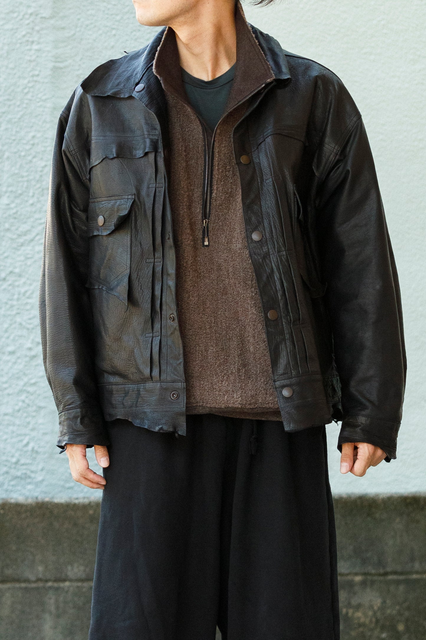 山内 25236 / アルパカボア・ジッププルオーバー - charcoal gray