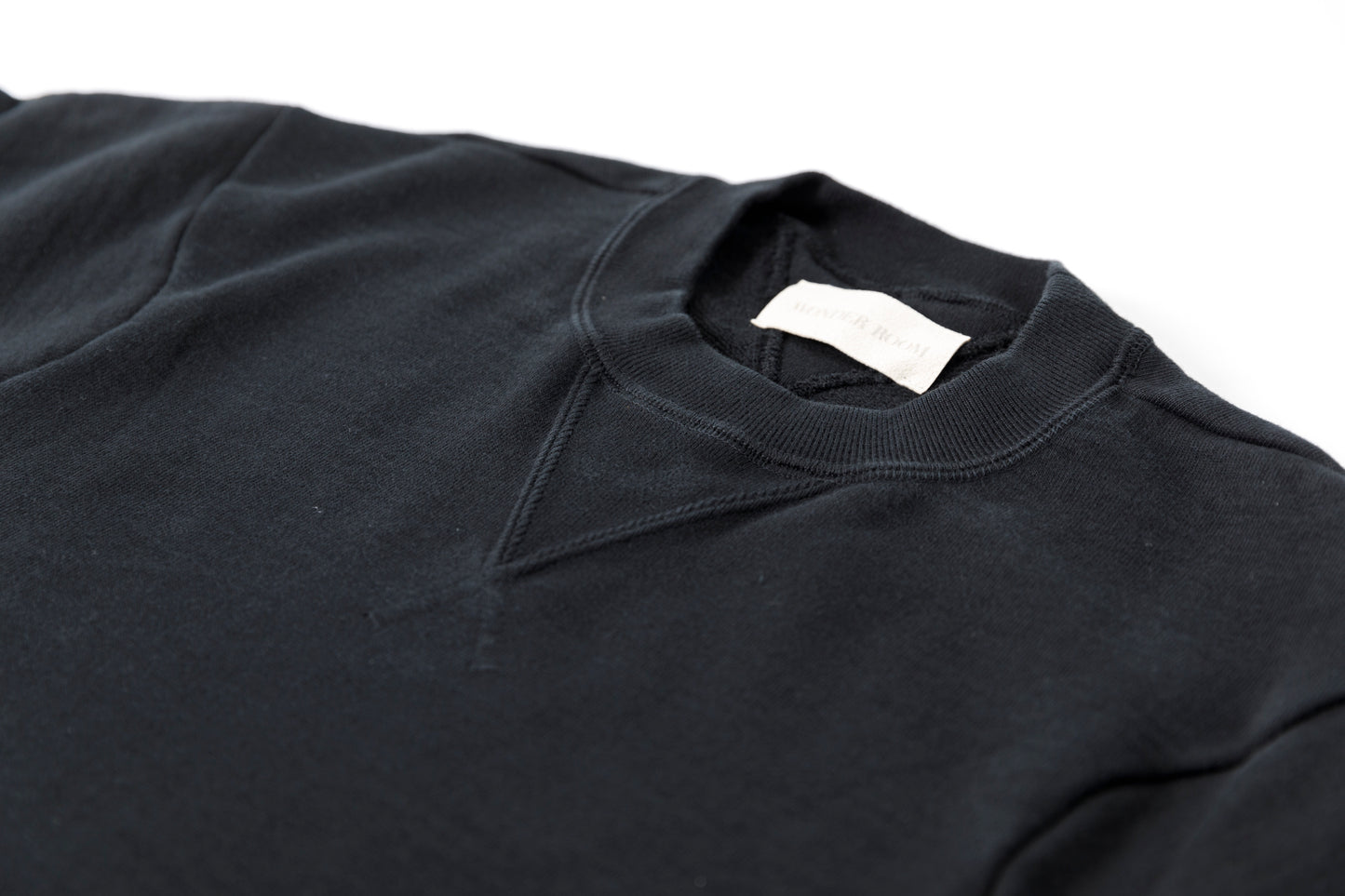 WONDER ROOM WWH-002 "WHALE" Crewneck Sweat - Black