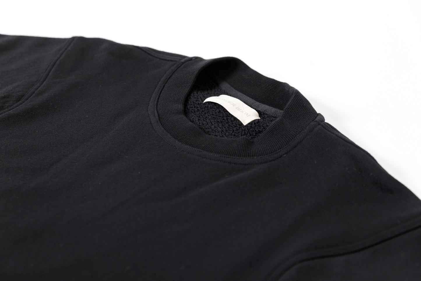WONDER ROOM / WEG-002 "EGG" Crewneck Sweat - Black