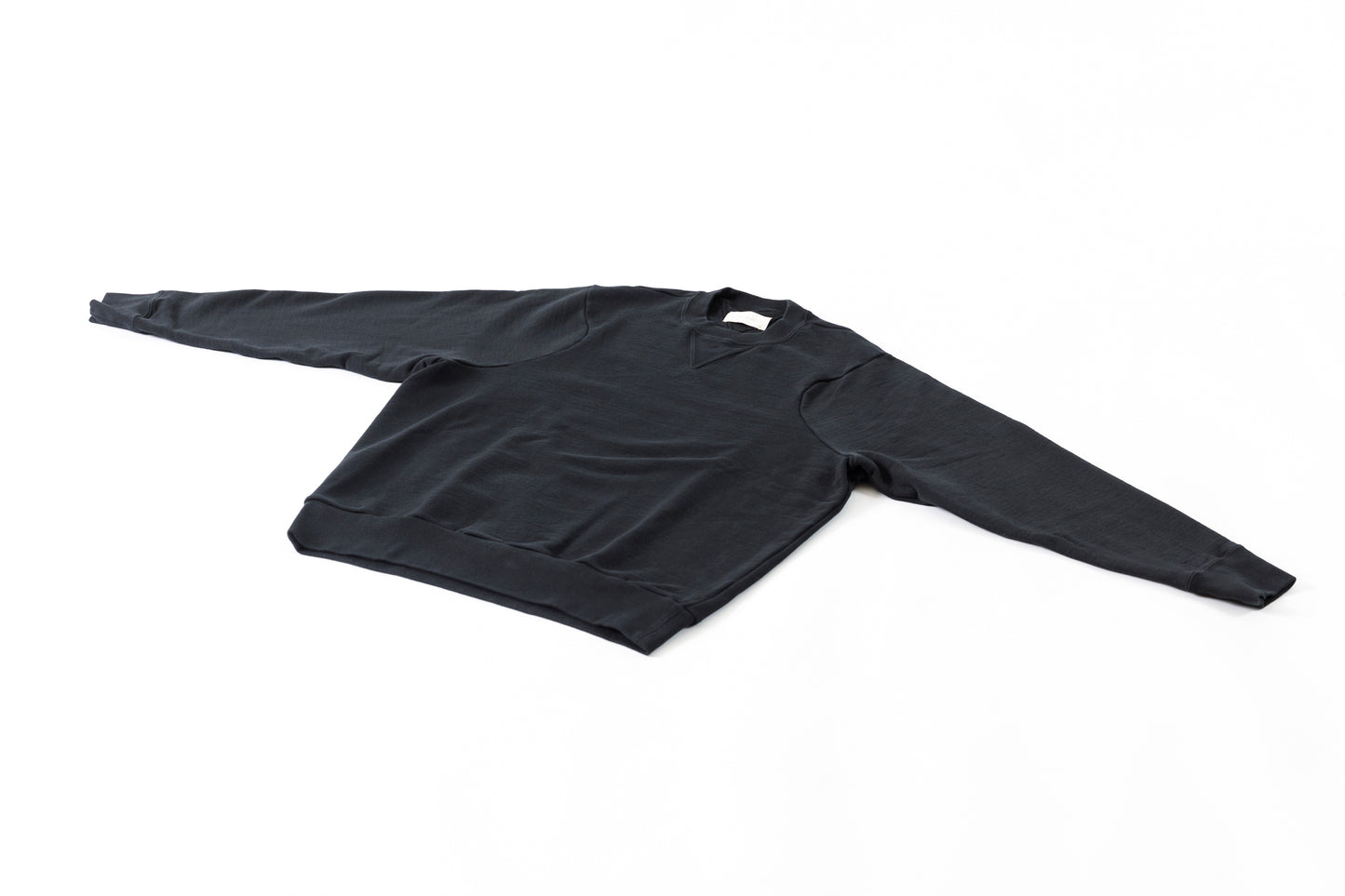 WONDER ROOM WWH-002 "WHALE" Crewneck Sweat - Black