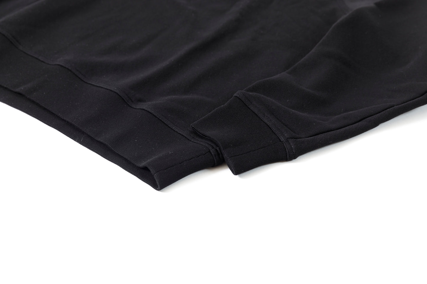 WONDER ROOM / WEG-002 "EGG" Crewneck Sweat - Black