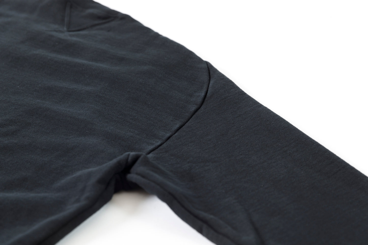 WONDER ROOM WWH-002 "WHALE" Crewneck Sweat - Black