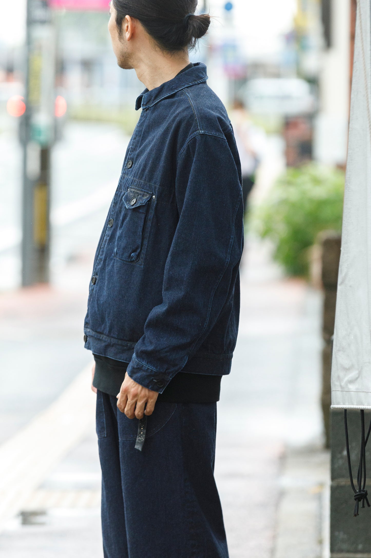 NULABEL / 522-204 URUSHI COATED DENIM TRUCKER JACKET - COAL BLACK