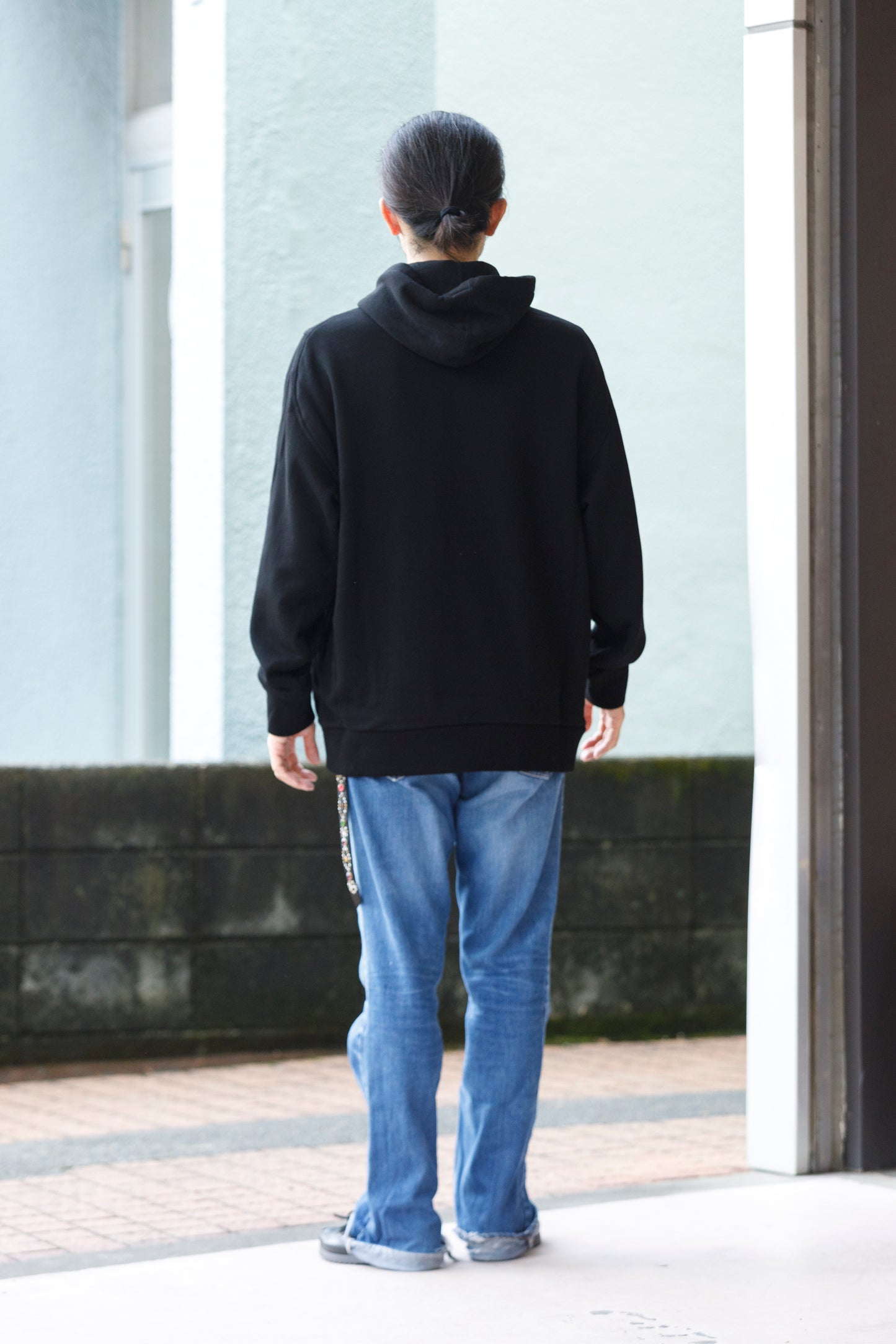 WONDER ROOM / WEG-001 "EGG" Double pocket hoodie - Black