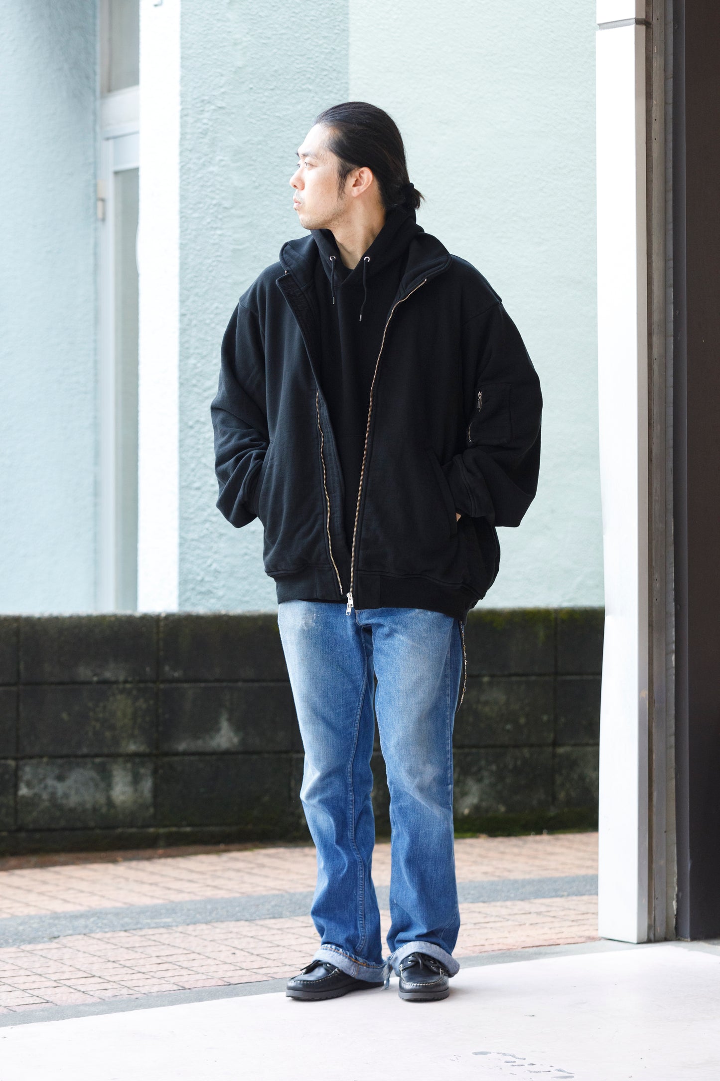 WONDER ROOM / WEG-001 "EGG" Double pocket hoodie - Black