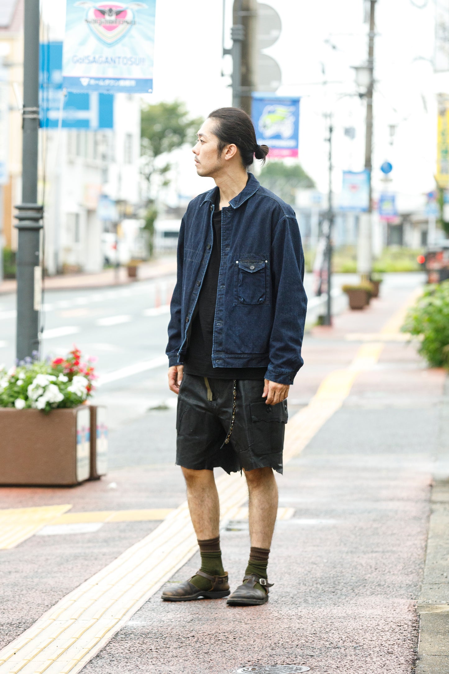 NULABEL / 522-204 URUSHI COATED DENIM TRUCKER JACKET - COAL BLACK