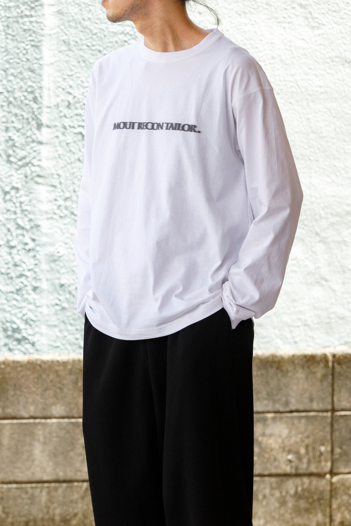 MOUT RECON TAILOR / MT1810 BLUR LOGO LONG SLEEVE T-SHIRT - White