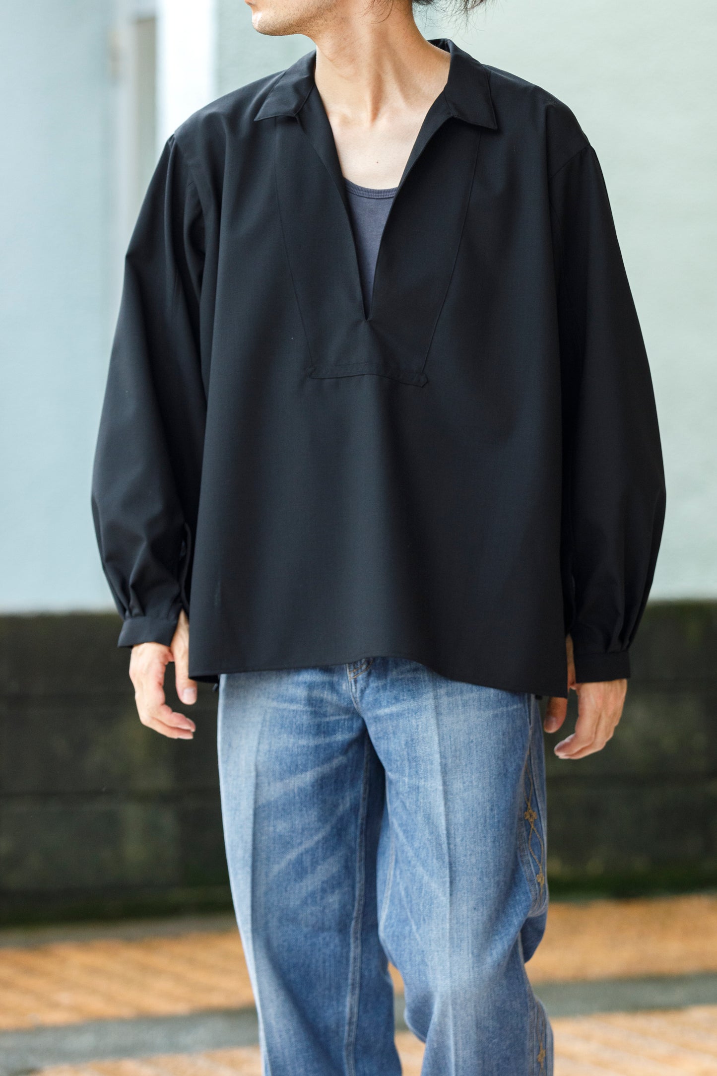 SARTO / 252-18001 TUKED SKIPPER BLOUSE(HIGH TWISTED WOOL) - BLACK
