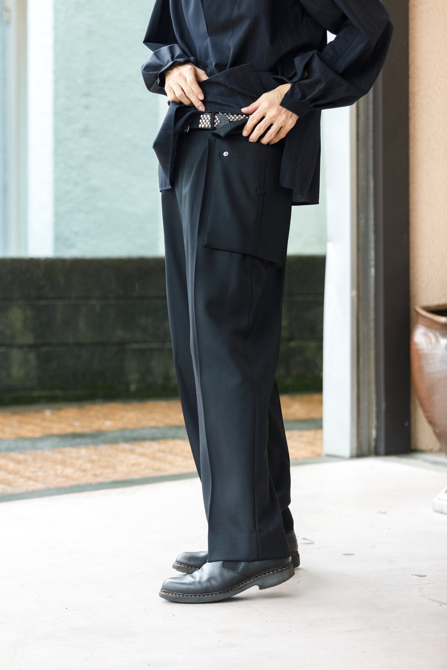 SARTO / 252-12001 CARGO PANTS(DRY WOOL TWILL) - BLACK