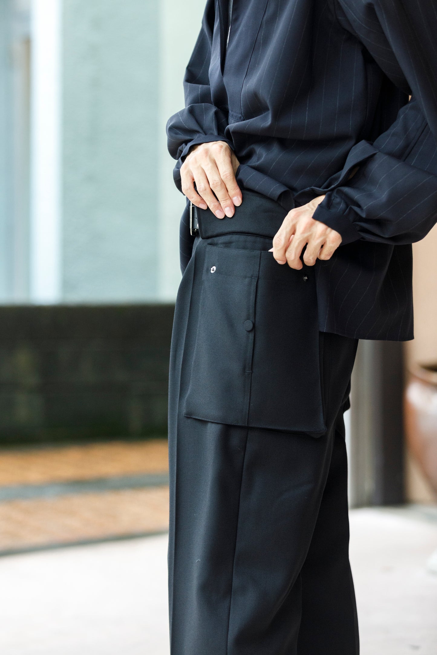 SARTO / 252-12001 CARGO PANTS(DRY WOOL TWILL) - BLACK