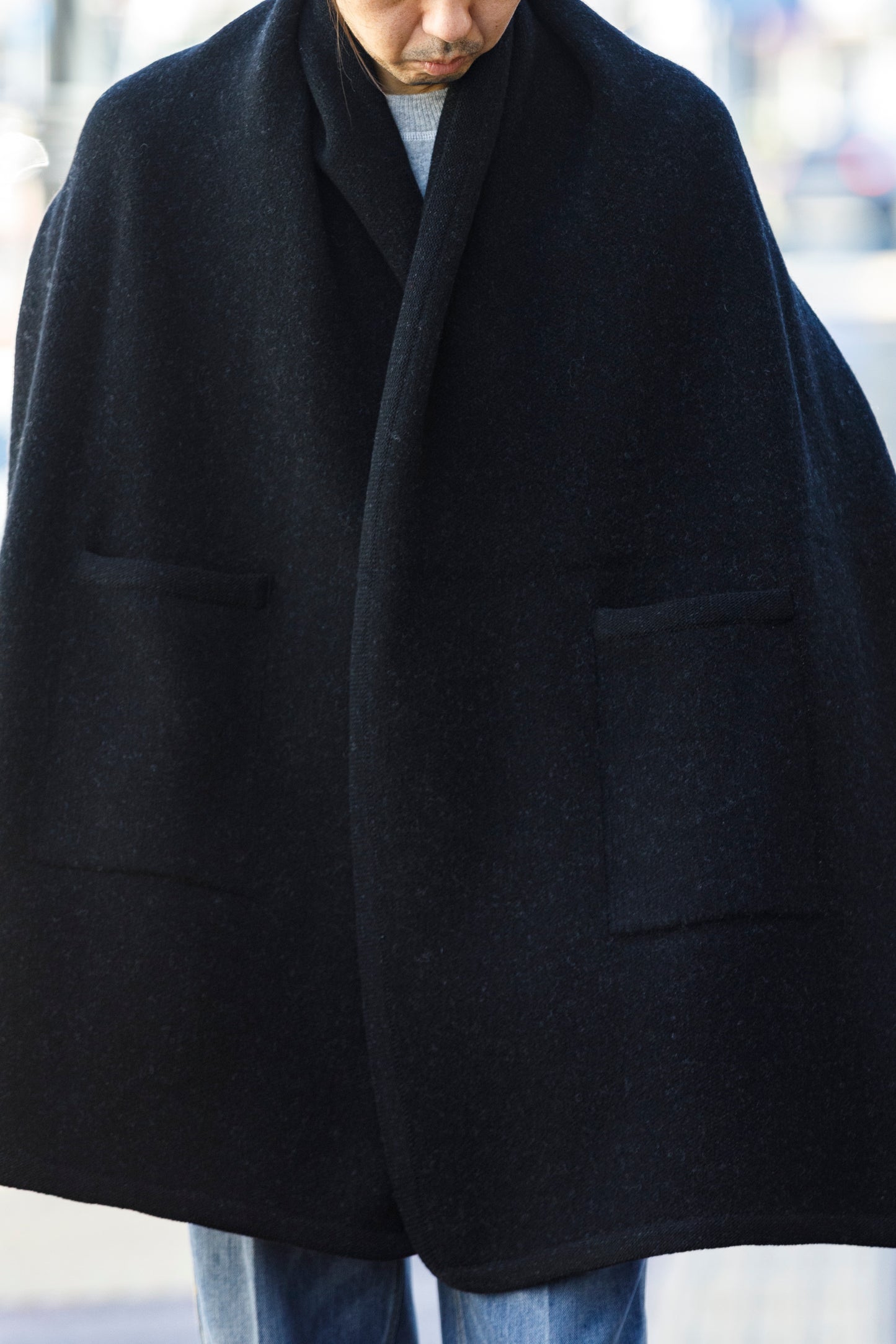 Nikki ESSENTIAL PIECE / Felting Wool Over Stole - Chacoal