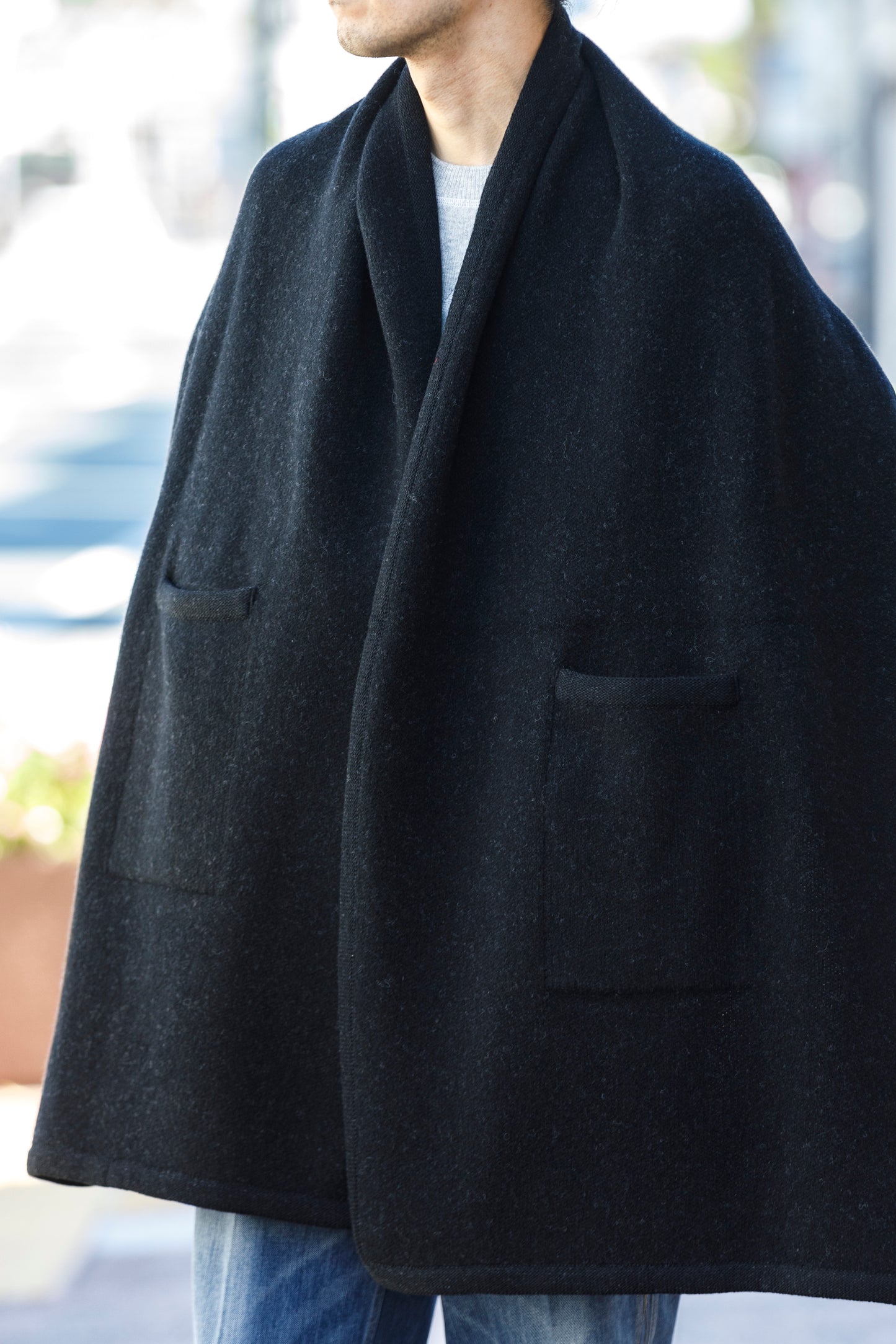 Nikki ESSENTIAL PIECE / Felting Wool Over Stole - Chacoal