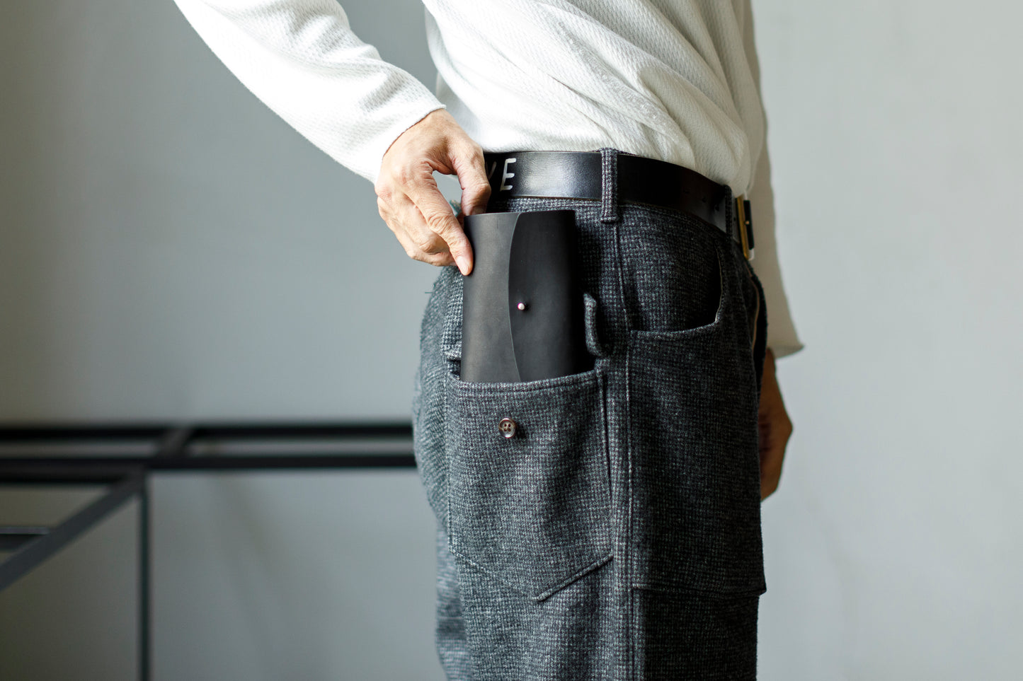 AMIACALVA / AK-007 GUIDI&ROSELLINI MEDIUM WALLET - Black