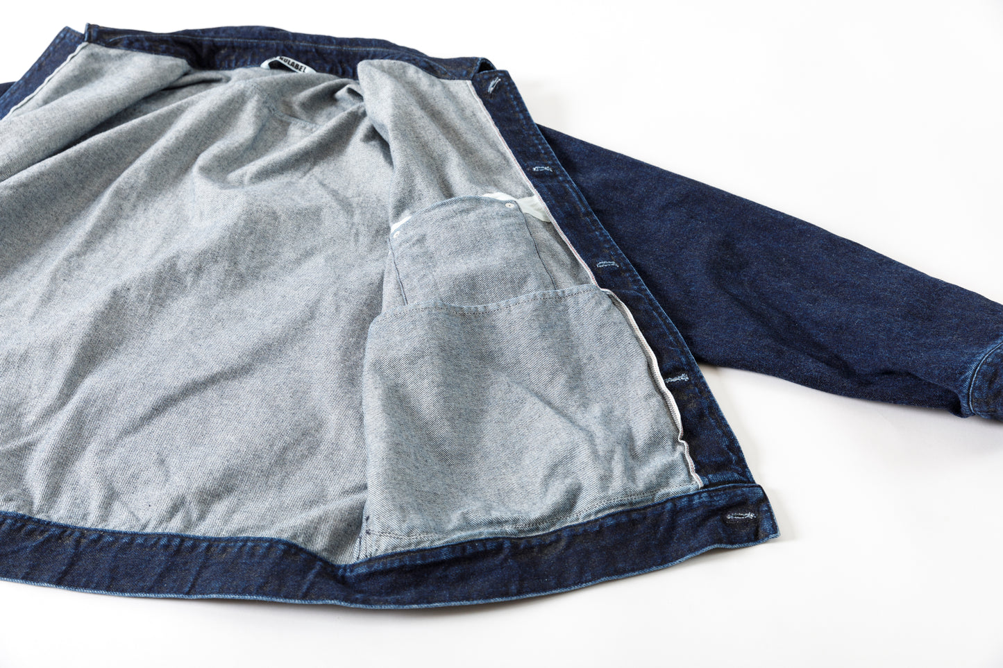 NULABEL / 522-204 URUSHI COATED DENIM TRUCKER JACKET - COAL BLACK
