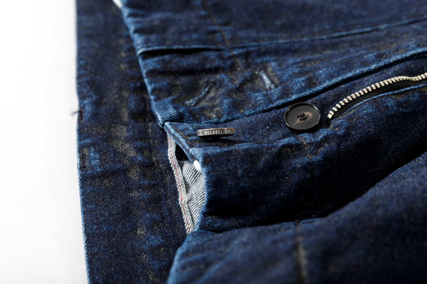 NULABEL / 522-701 URUSHI COATED DENIM TROUSERS - COAL BLACK