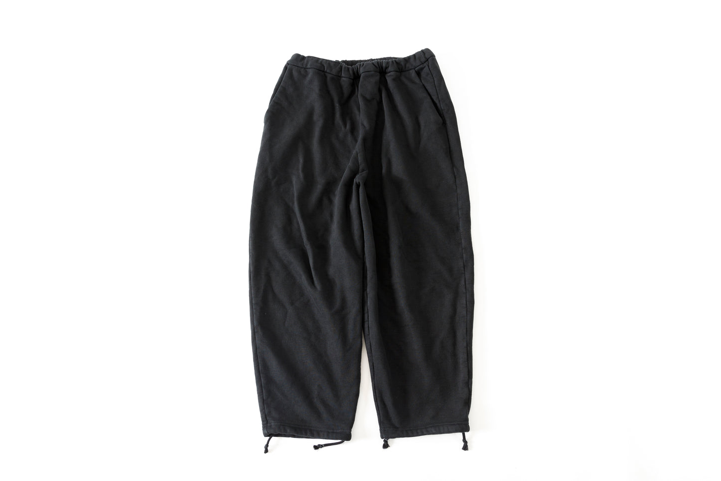 WONDER ROOM WWH-003 "WHALE" Sweat Slacks - Black