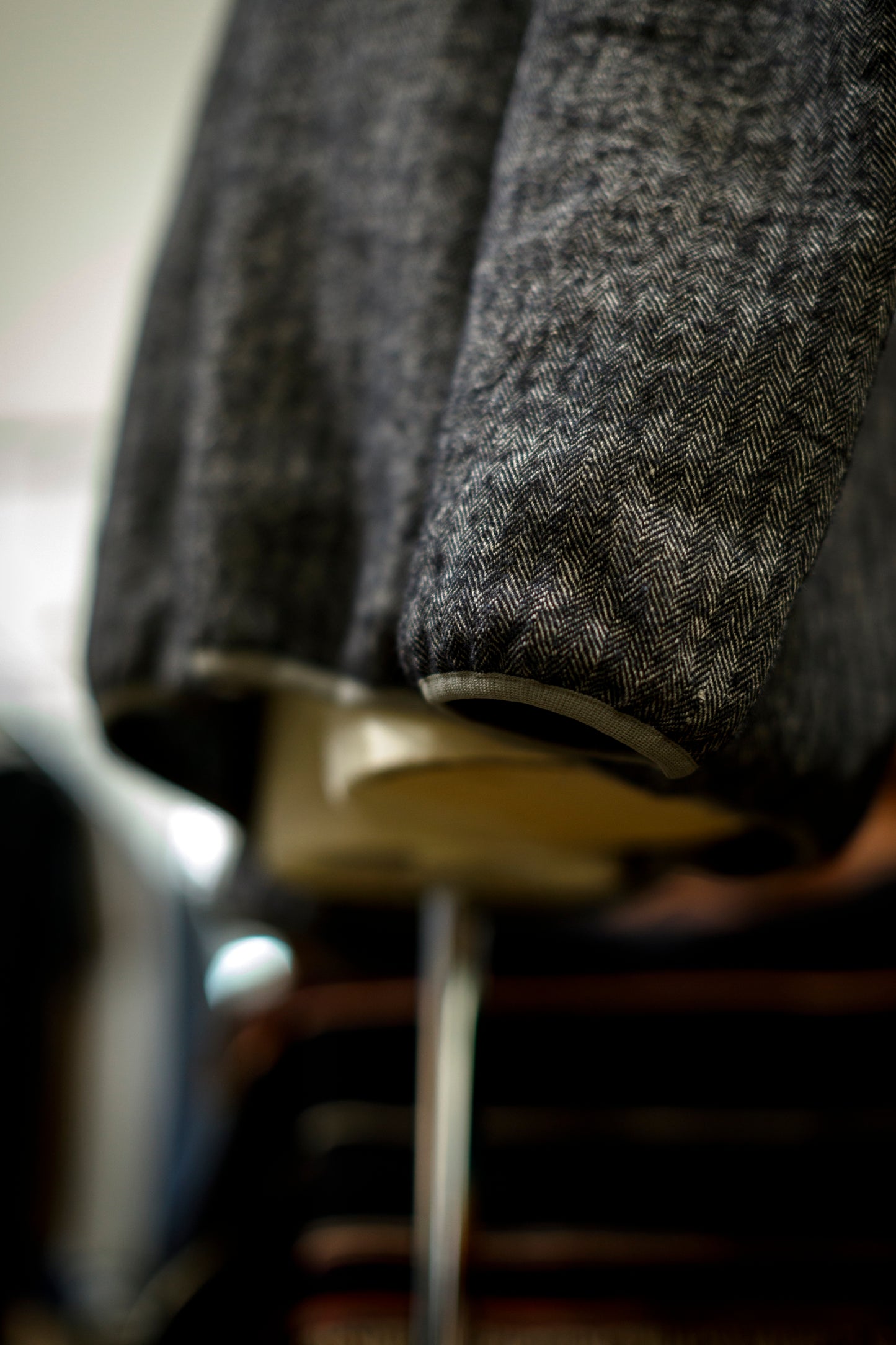 KIMURA narrowing / cardigan_linen wool herringbone - Black