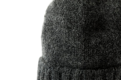 NIkki ESSENTIAL PIECE ALL- yak Knit Kap(unisex) - CHACOAL