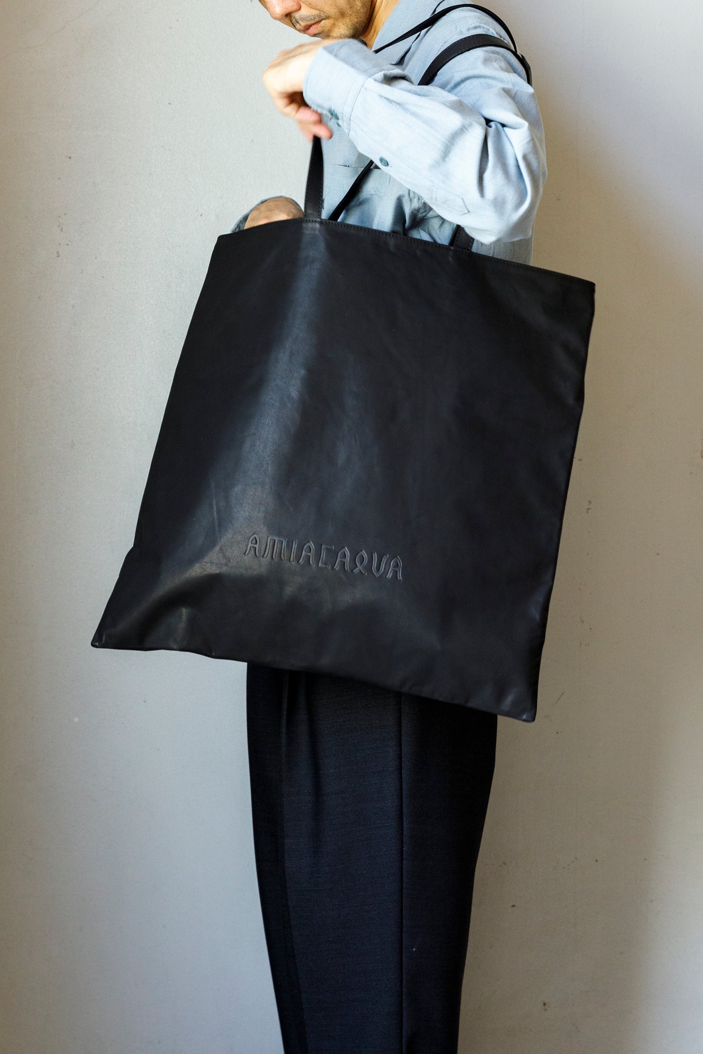 AMIACALVA A195 Sandwich Leather Tote - L