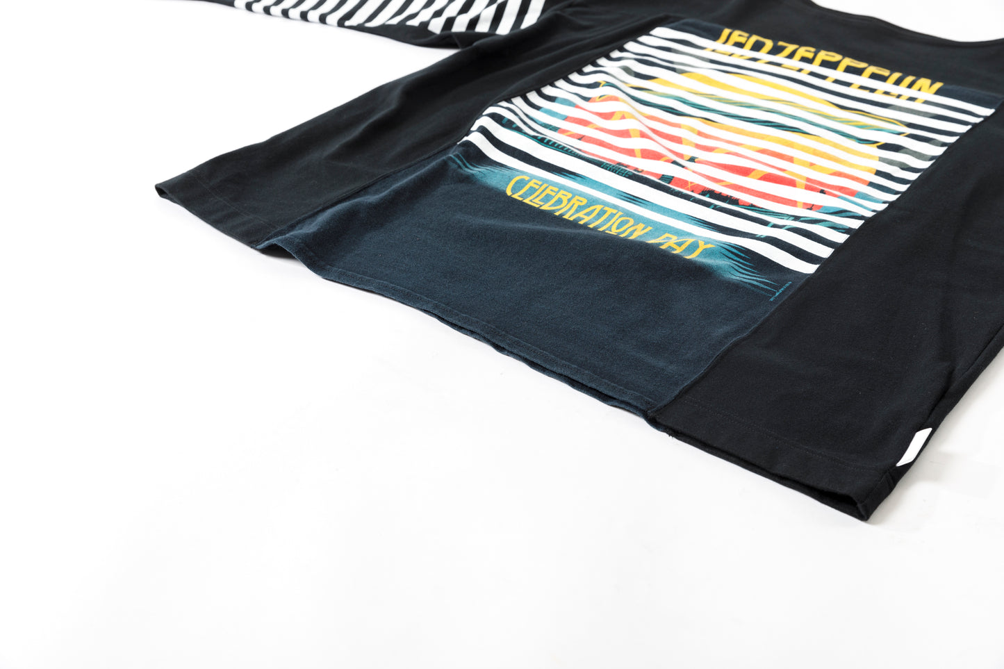 CHANGES CH1055 Remake Border Long Sleeve T - Black Type B