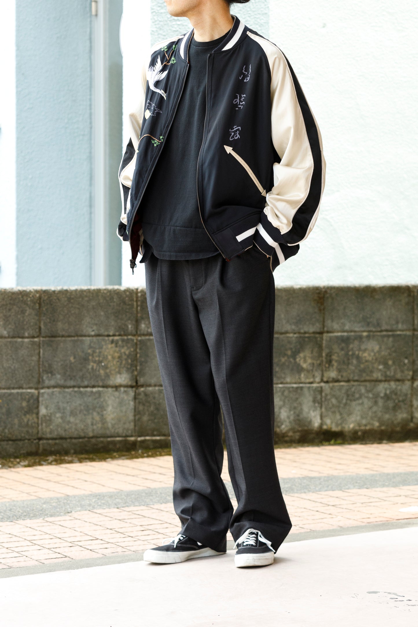 CHANGES CH1070 Remake Raglan sleeve T - Black