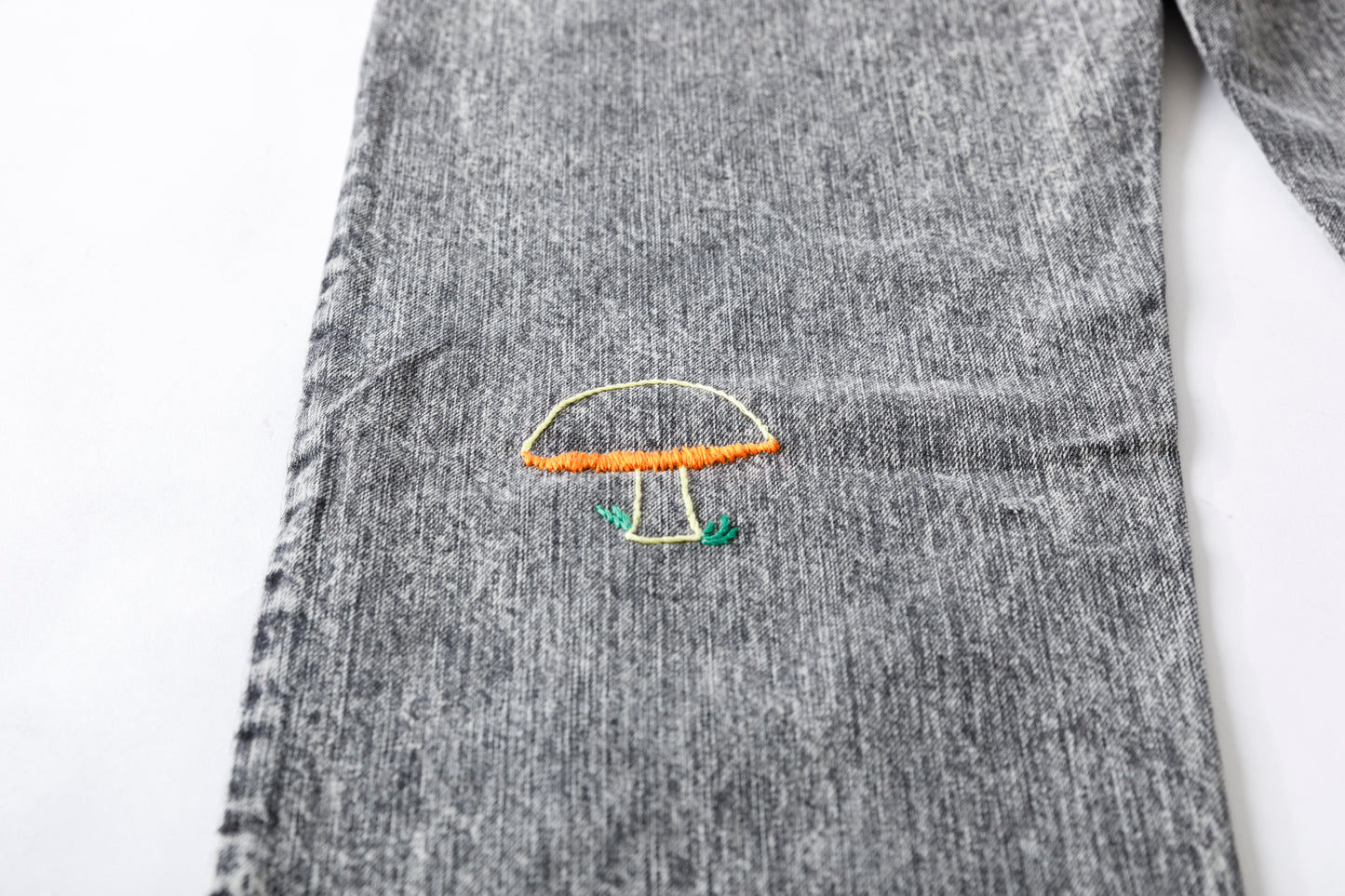 Willow Pants Y-004 "Chemical Black" Exclusive 刺繍モデル