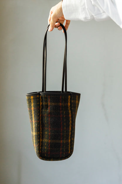 AMIACALVA A202 OILED COTTON WOOL TOTE (S) - PLAID
