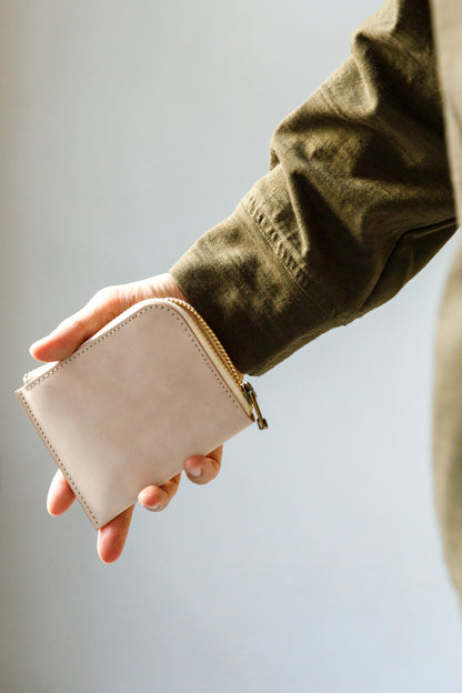 AMIACALVA AK043 CORDOVAN SHORT WALLET - Natural