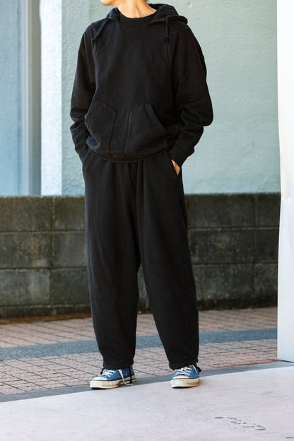 WONDER ROOM WWH-003 "WHALE" Sweat Slacks - Black
