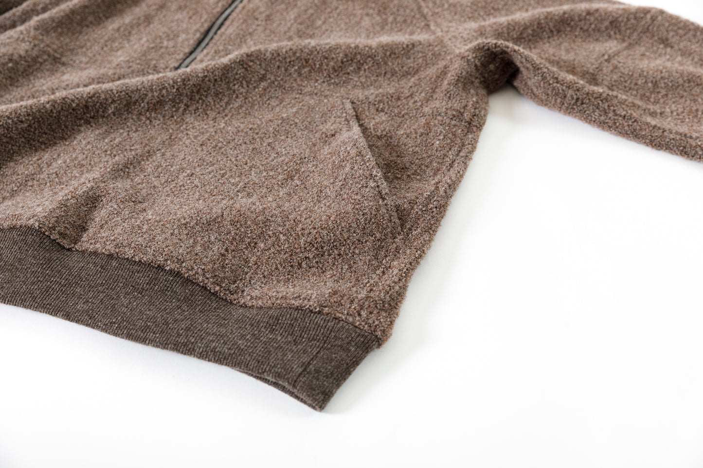 山内 25236 / アルパカボア・ジッププルオーバー - charcoal gray