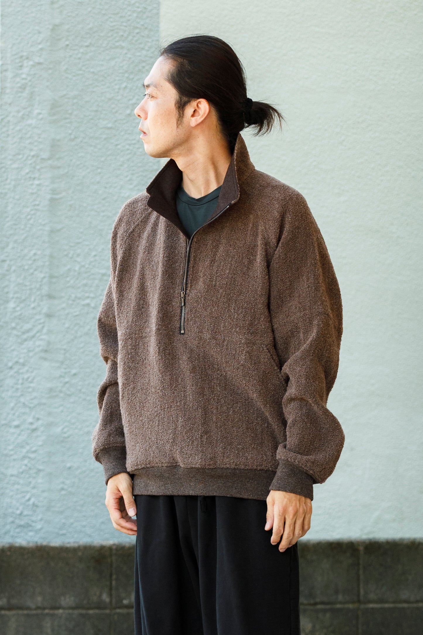 山内 25236 / アルパカボア・ジッププルオーバー - charcoal gray