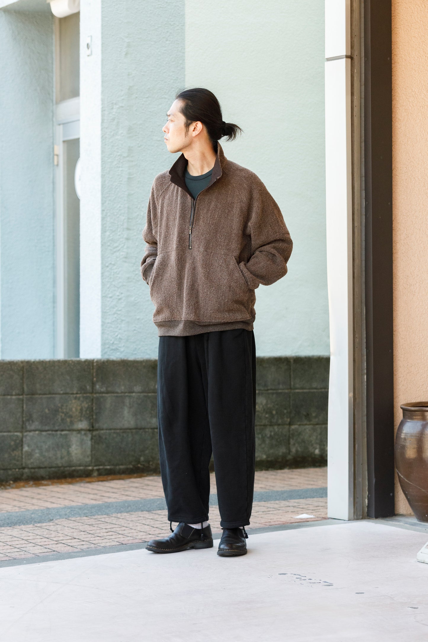山内 25236 / アルパカボア・ジッププルオーバー - charcoal gray